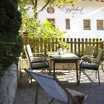 Haus Vogelweide 세르파우스