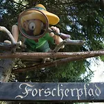 Haus Vogelweide * 세르파우스