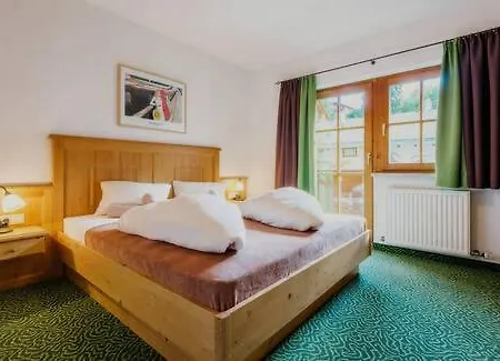 Haus Vogelweide شقة
