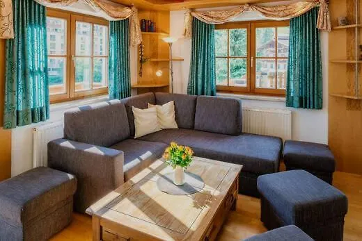 Haus Vogelweide * Серфаус