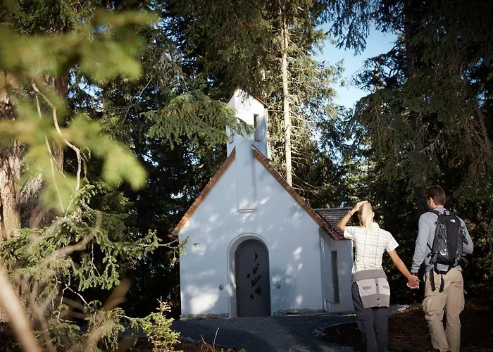 Haus Vogelweide Апартаменты Серфаус