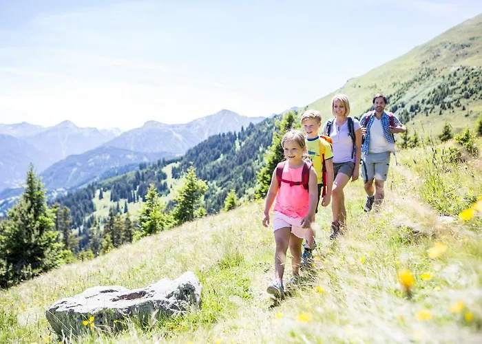 Haus Vogelweide Апартаменты Серфаус